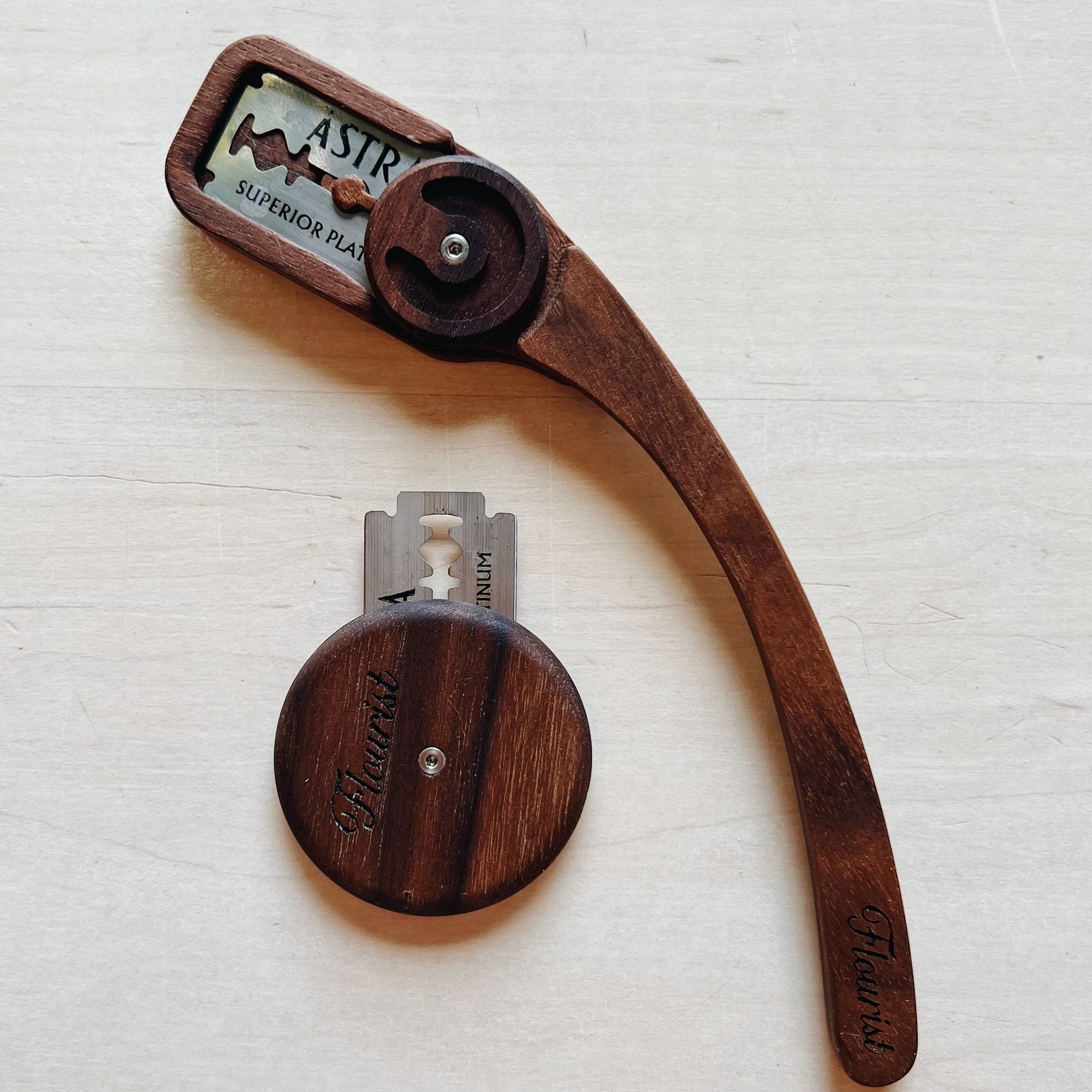 Classic Flourist Lame