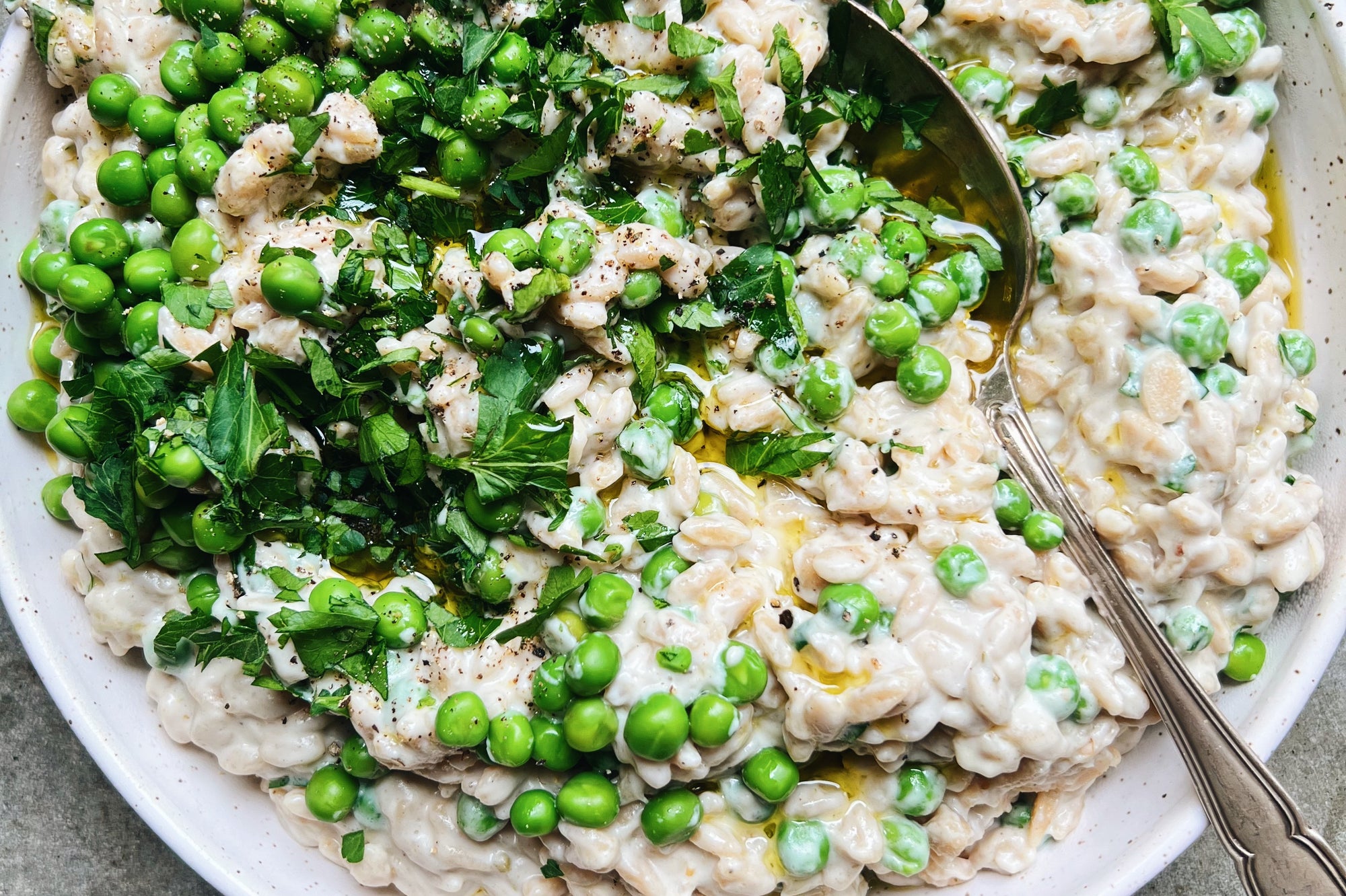 30 Minute Vegan Orzo Alfredo