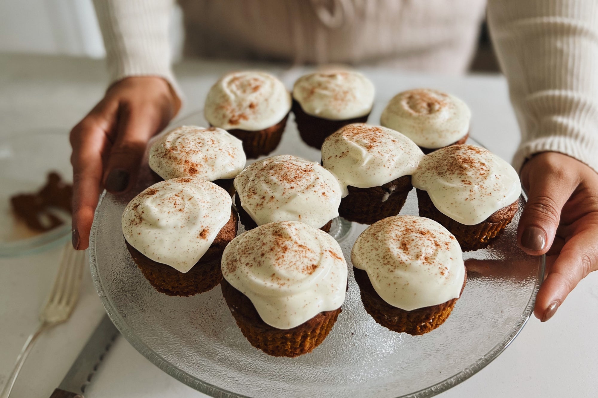 Pumpkin Cupcakes With Cream Cheese Frosting