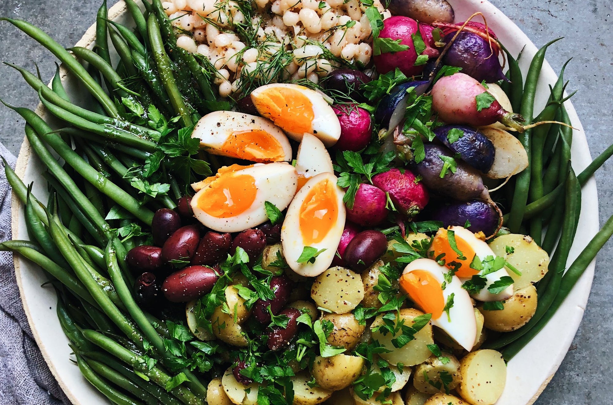 Salad Niçoise with Navy Beans