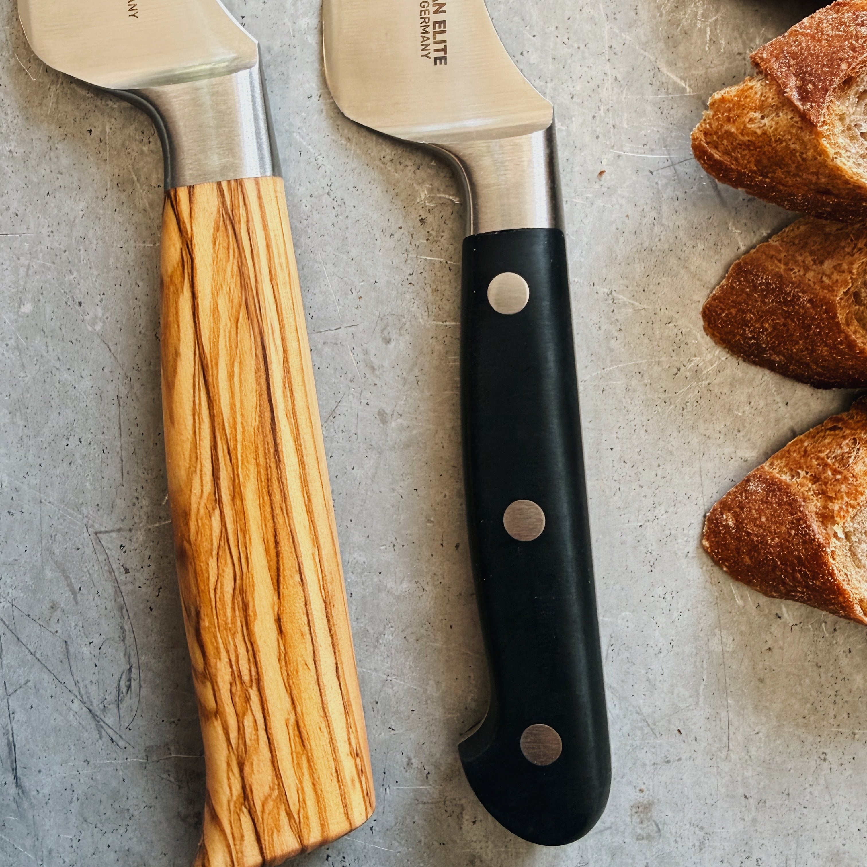 Messermeister Offset Handled Bread Knife – Flourist
