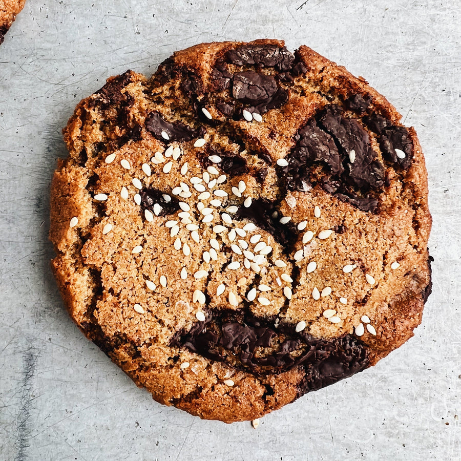 Vegan Tahini Chocolate Cookie